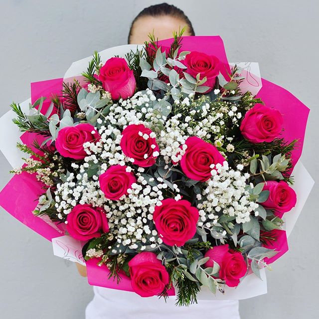 Large Bouquet - Roses - Chatsworth Flowers