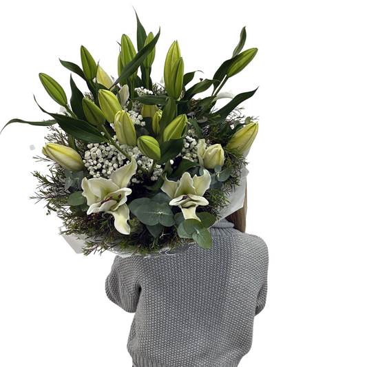 Large Bouquet - Oriental Liliums - Chatsworth Flowers